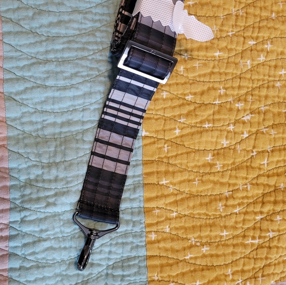 NEW Lug Adjustable Black and White Striped Bag Strap - Picture 4 of 4